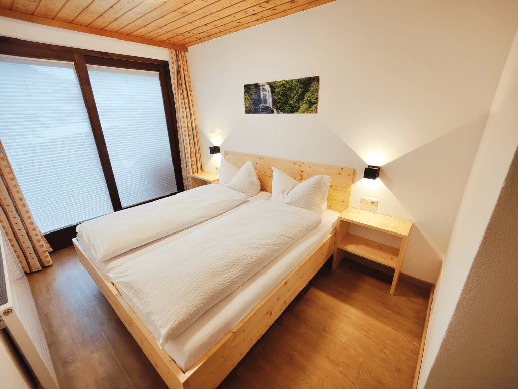 Schlafzimmer mit Balkon